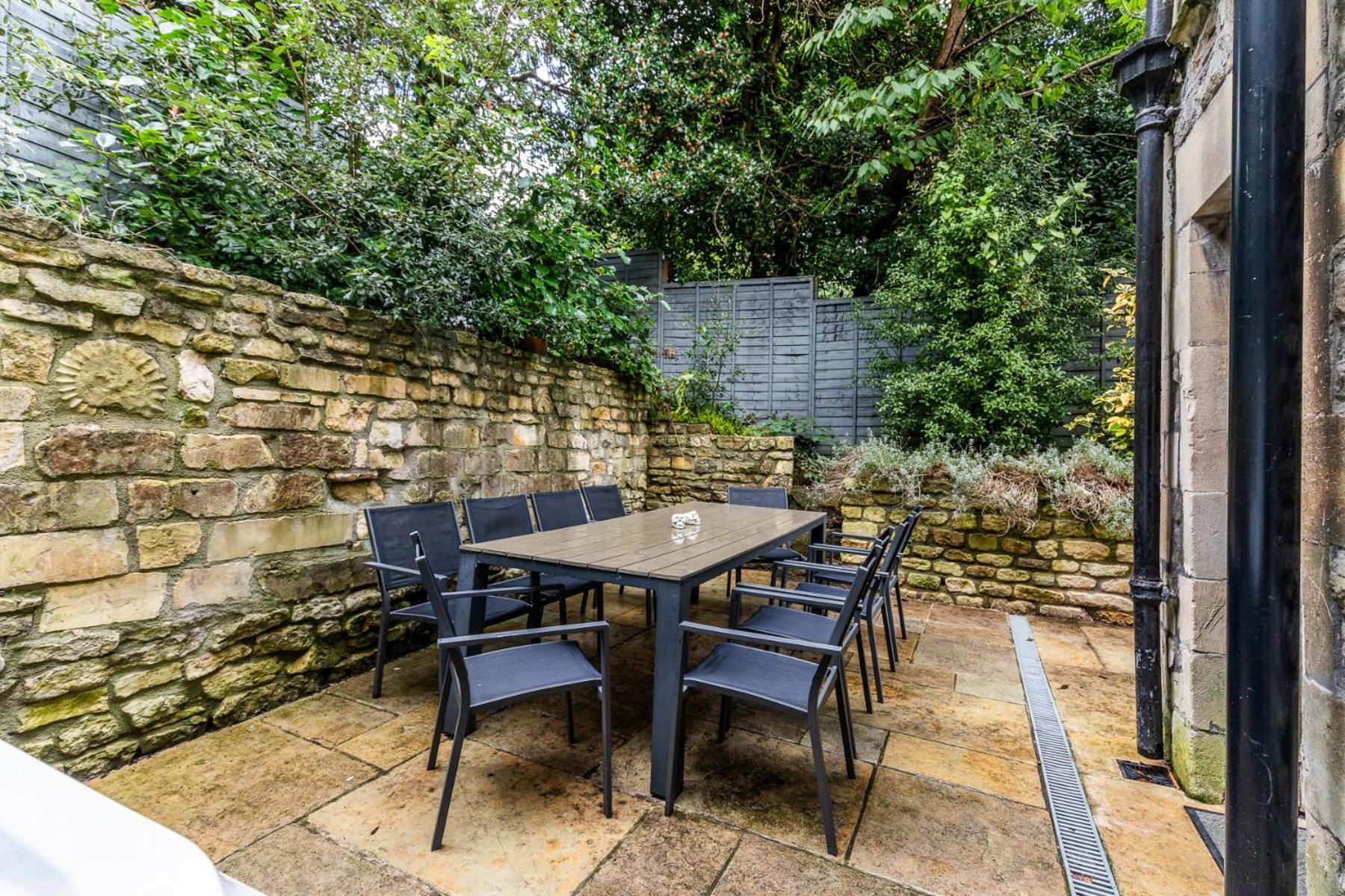 באת' Locksbrook Lodge - Hot Tub - Spacious Outdoor Space מראה חיצוני תמונה