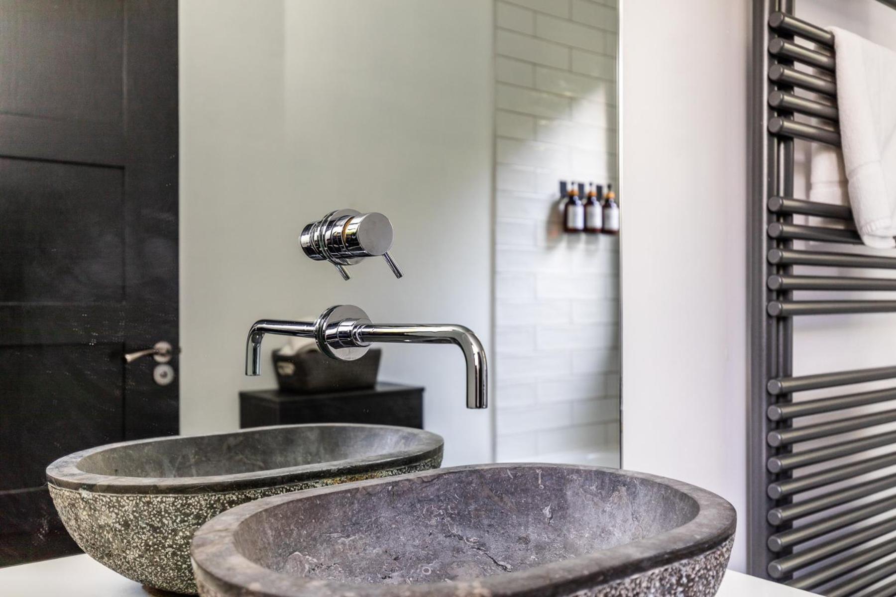 באת' Locksbrook Lodge - Hot Tub - Spacious Outdoor Space מראה חיצוני תמונה